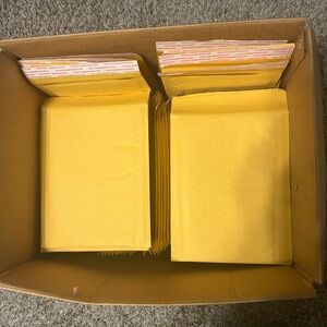 6x10” Kraft Bubble Mailers, 100 Mailers Total